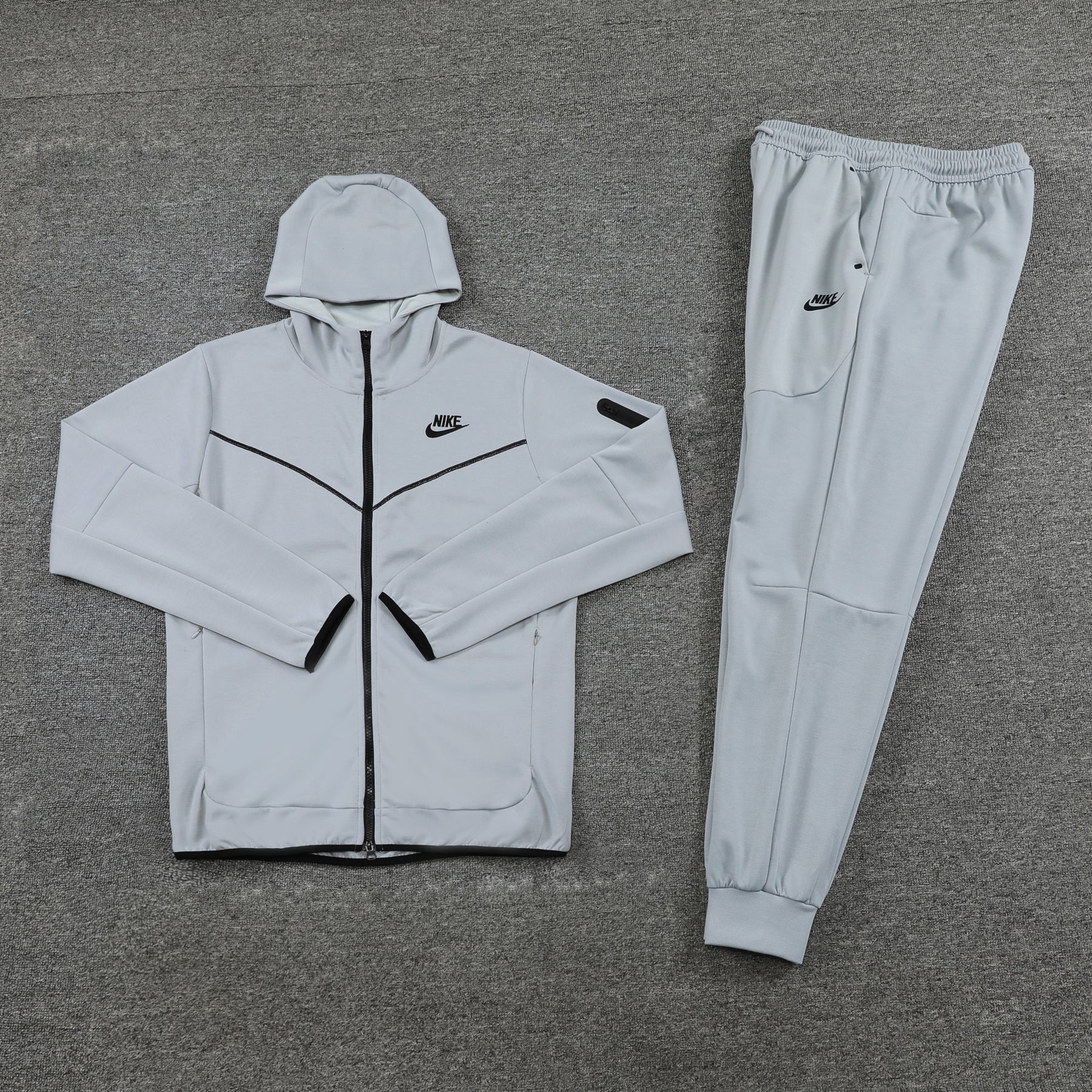 CONJUNTO NIKE TECH FLEECE CINZA