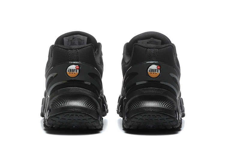 NIKE AIR MAX DN8 BLACK