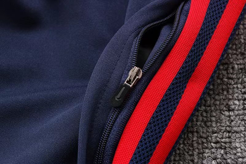TRACKSUIT BAYERN DE MUNIQUE 2023