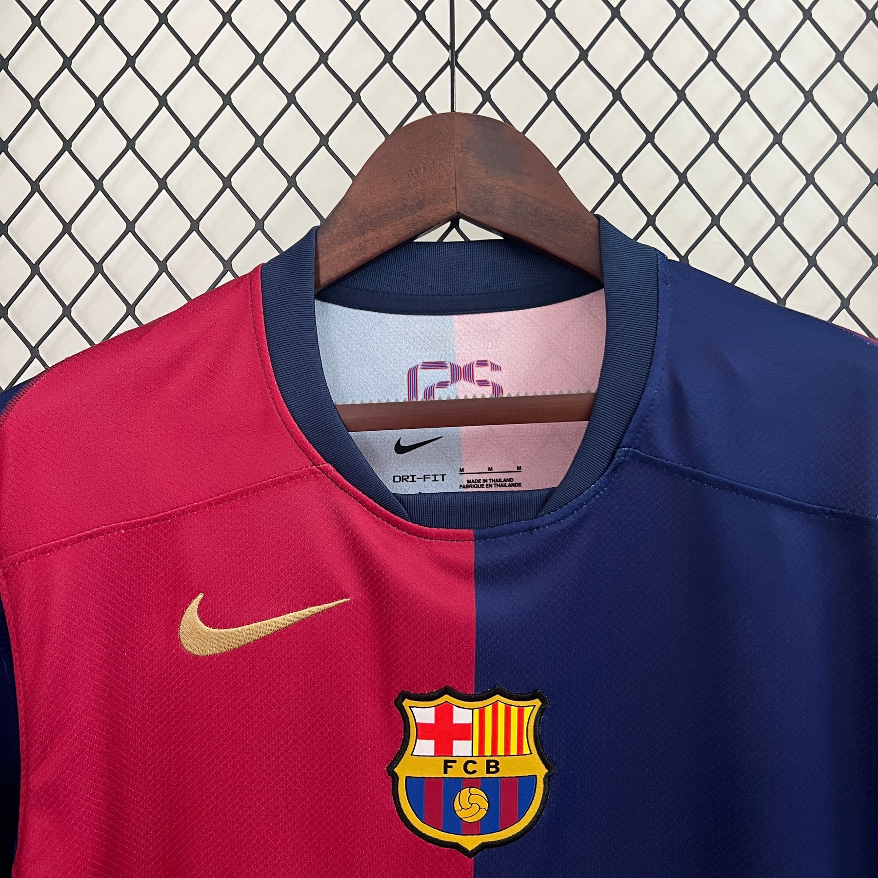 BARCELONA 24/25