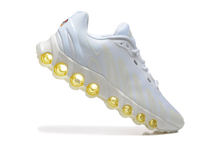 NIKE AIR MAX DN8