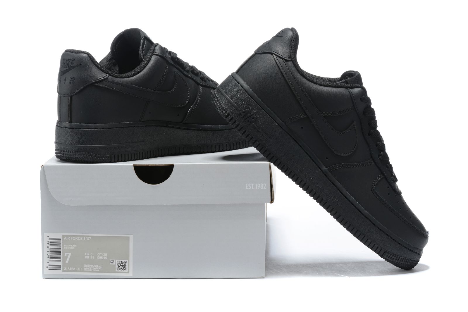 NIKE AIR FORCE 1 BLACK