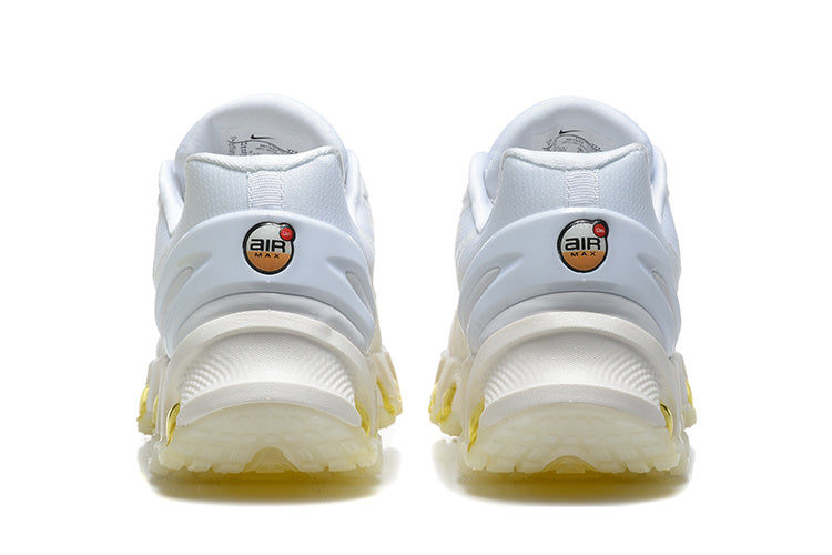 NIKE AIR MAX DN8