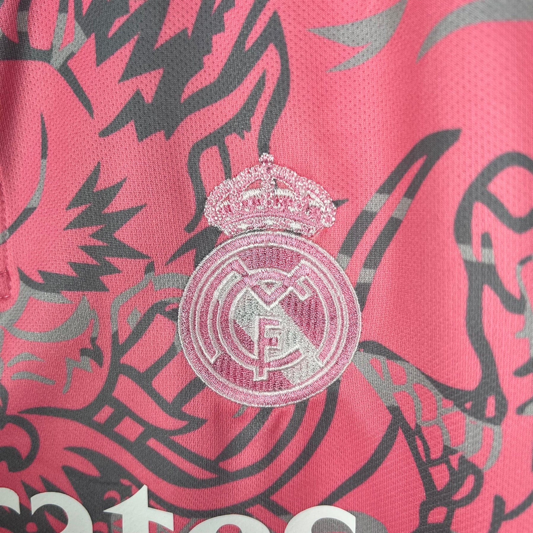 REAL MADRID VERSÃO ESPECIAL HELLO KITTY 24/25