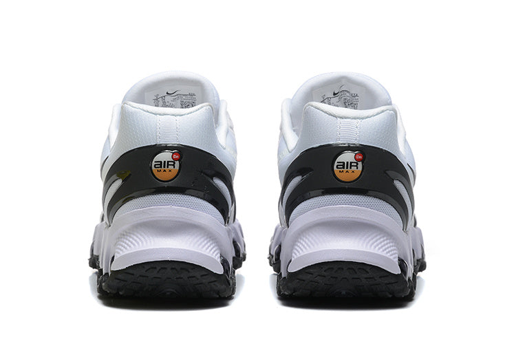 NIKE AIR MAX DN8 PANDA