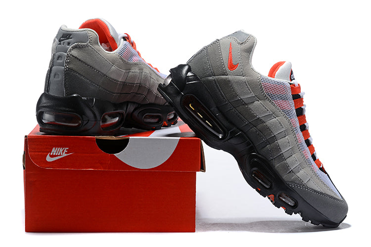 NIKE AIR MAX 95 OG SOLAR RED