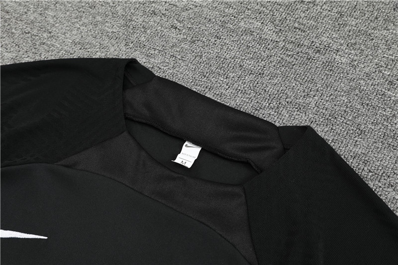 KIT PSG TRAINING 22/23