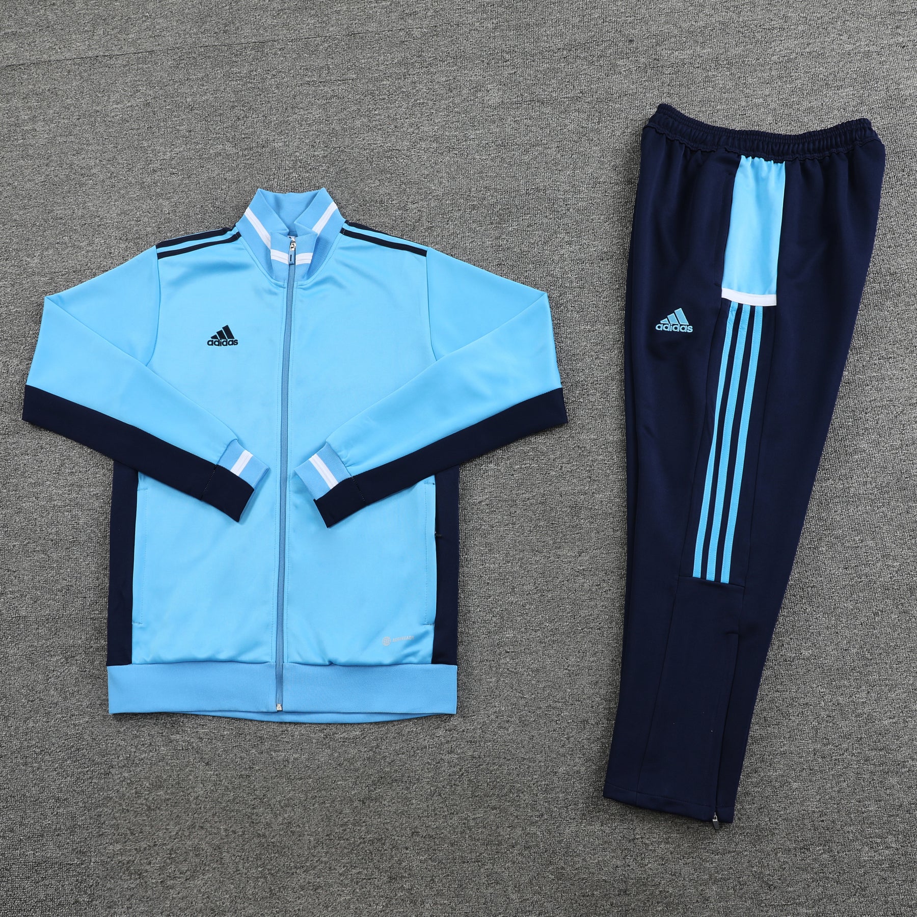 CONJUNTO ADIDAS AZUL BEBÊ