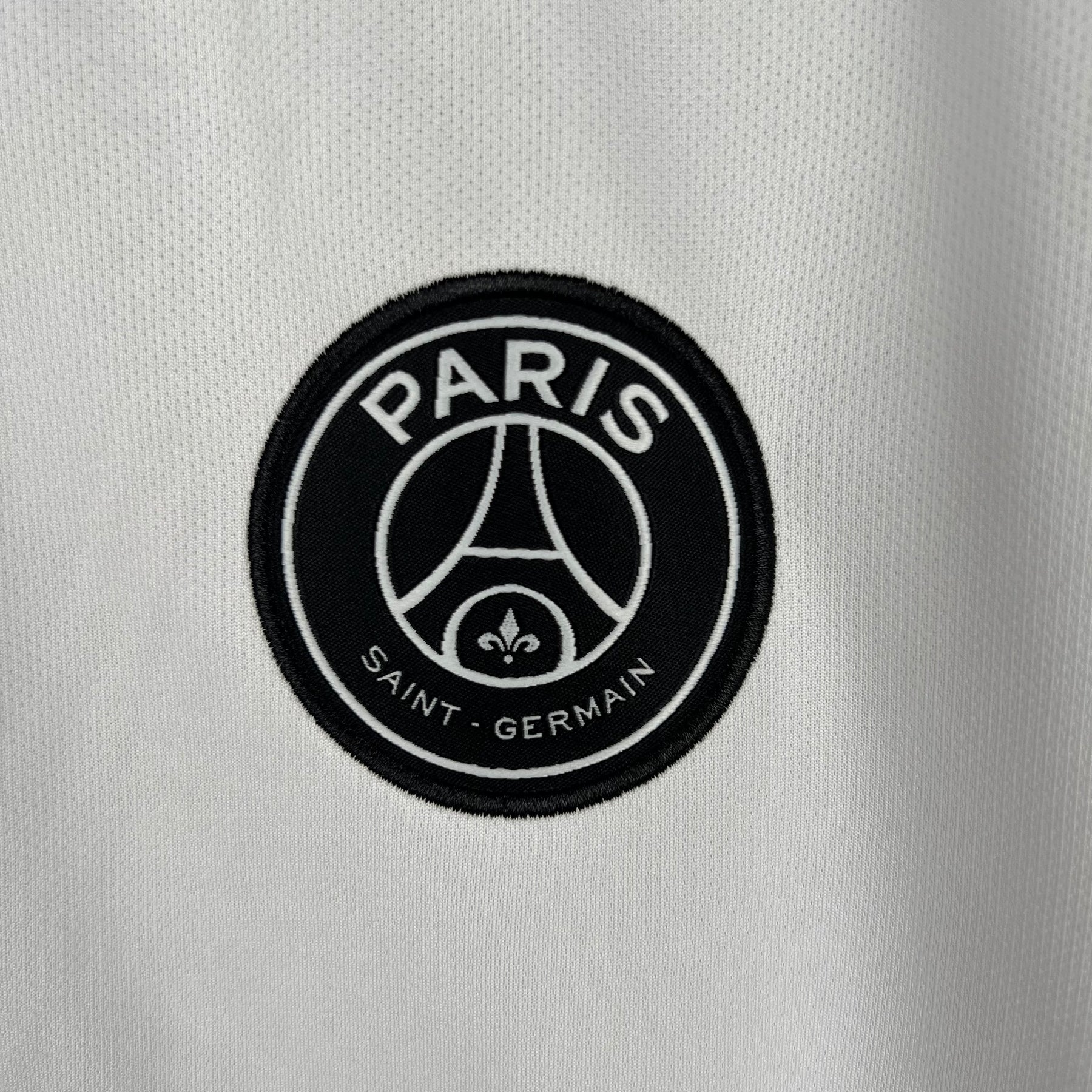 REATÔ MANGA LONGA PSG 18/19