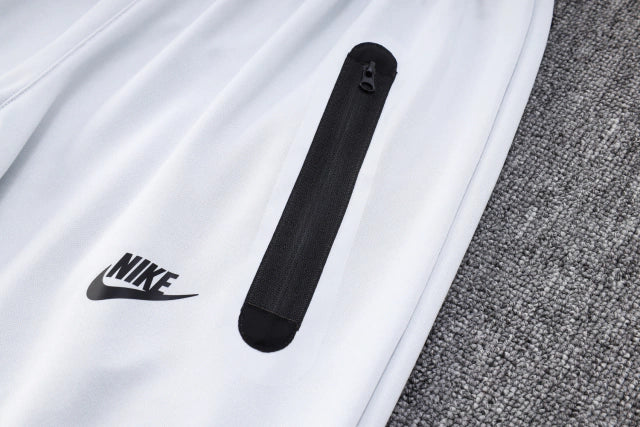 CONJUNTO NIKE TECH FLEECE BRANCO