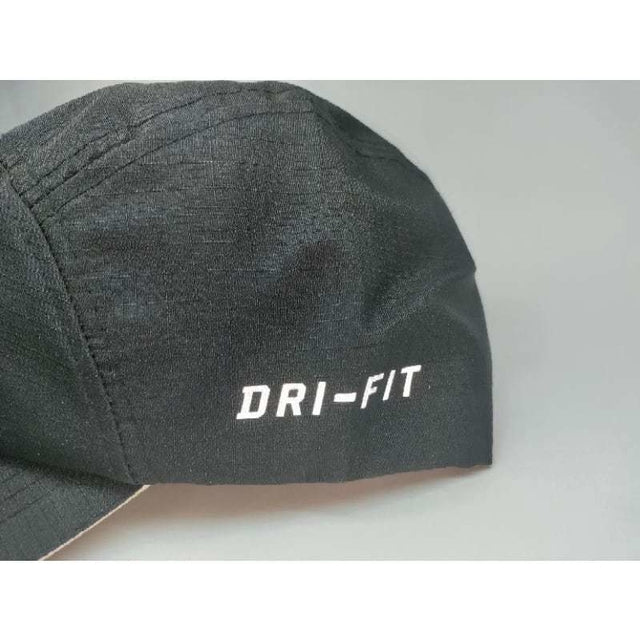 BONÉ NIKE DRI-FIT REFLETIVO