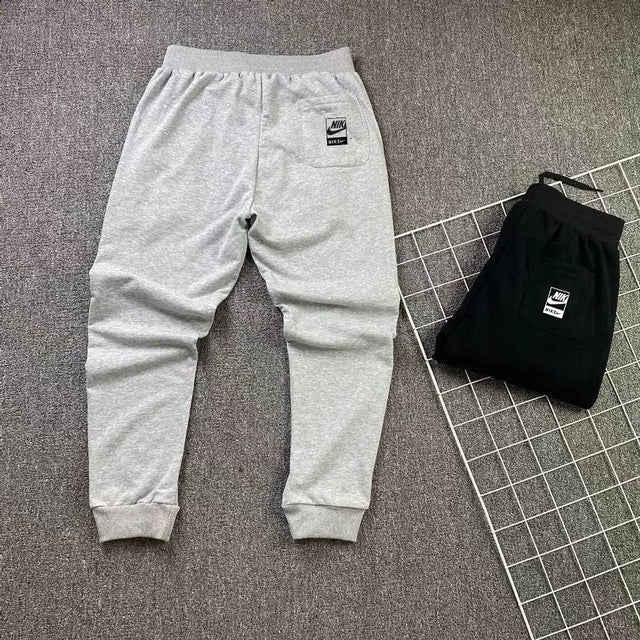 CONJUNTO NIKE TECH FLEECE PRETO & CINZA