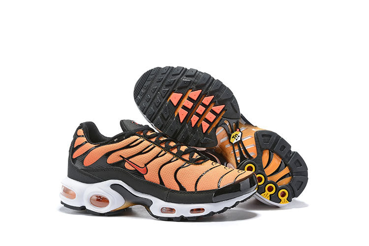 AIR MAX PLUS OG SUNSET ORANGE