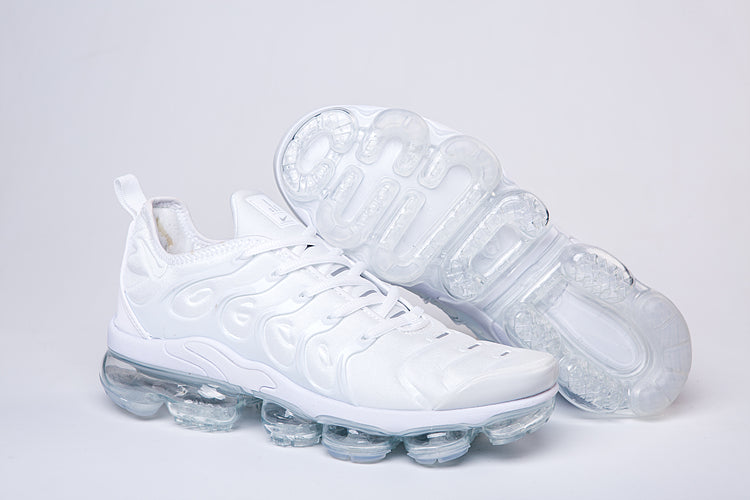 VAPORMAX PLUS TN WHITE