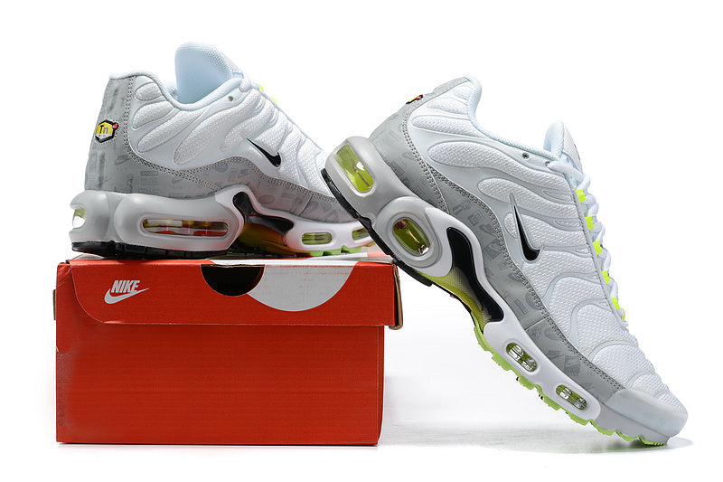 AIR MAX PLUS "PLATINUM GREY REFLECTIVE"