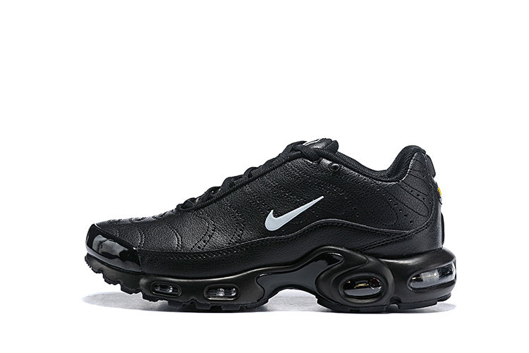 AIR MAX PLUS BLACK