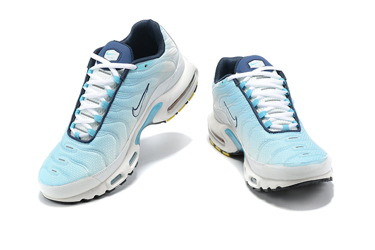 AIR MAX PLUS "SKY BLUE"