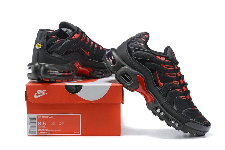 AIR MAX PLUS BRED