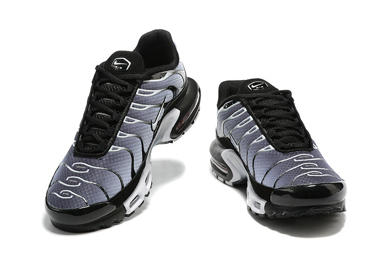 AIR MAX PLUS METALLIC SILVER