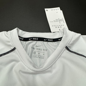 NIKE MANGA LONGA PRO + [BONÉ DE BRINDE]
