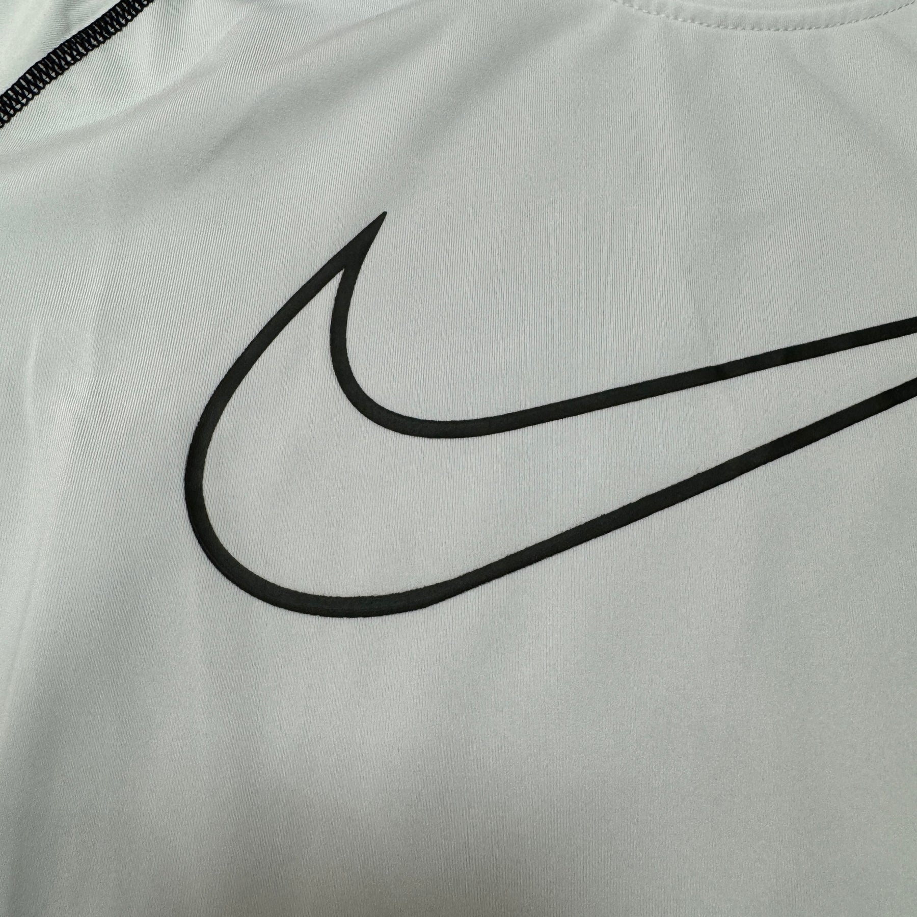 NIKE MANGA LONGA PRO + [BONÉ DE BRINDE]