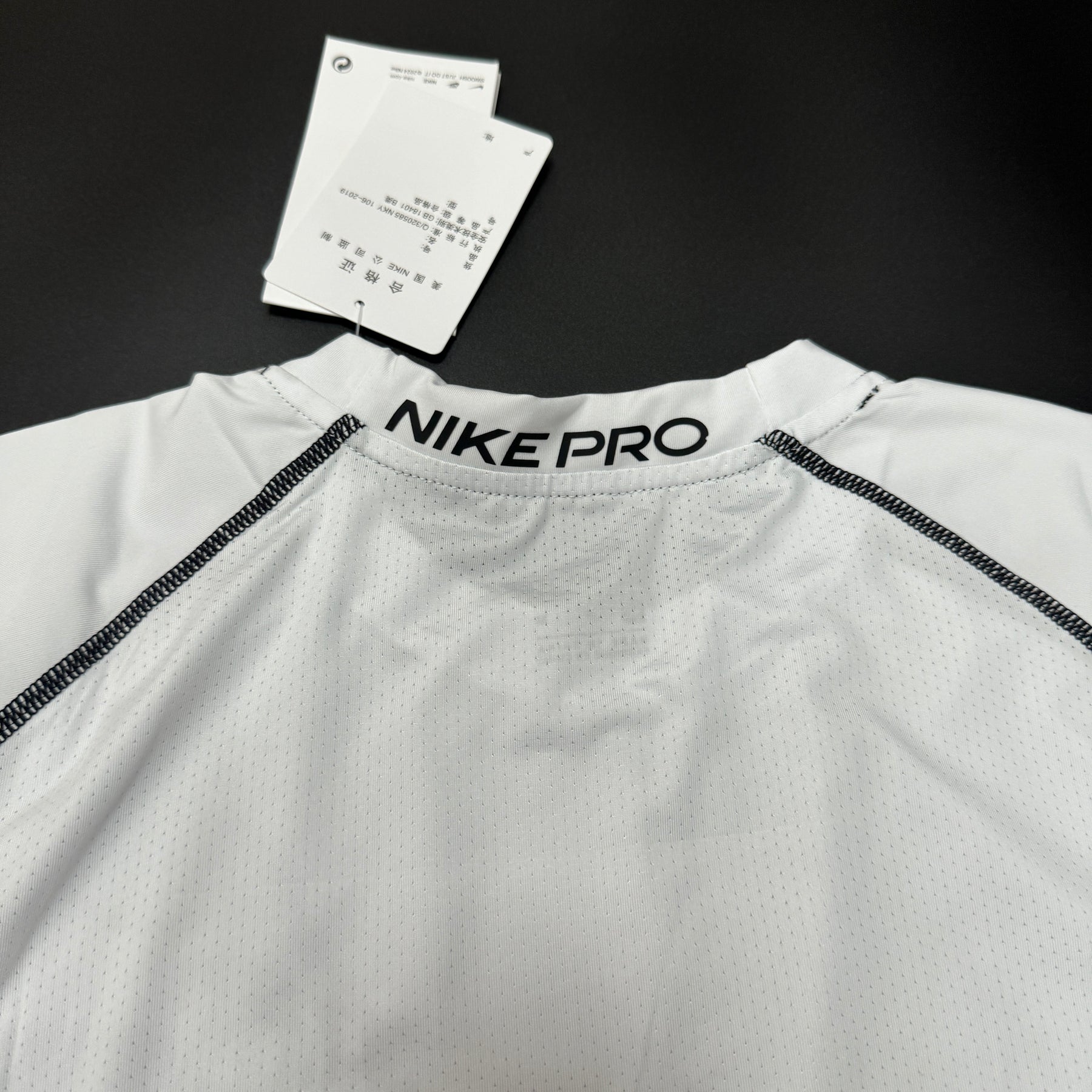 NIKE MANGA LONGA PRO + [BONÉ DE BRINDE]