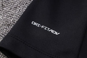 CONJUNTO NIKE ALL BLACK DRY-FIT