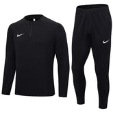 CONJUNTO NIKE ALL BLACK DRY-FIT