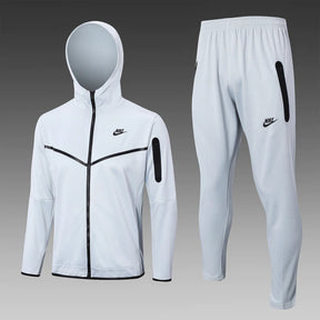 CONJUNTO NIKE TECH FLEECE BRANCO
