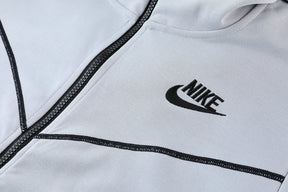 CONJUNTO NIKE TECH FLEECE PRETO & CINZA