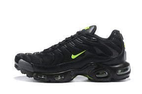 AIR MAX PLUS BLACK GREEN