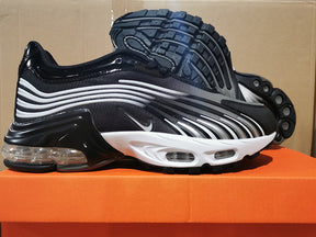 AIR MAX PLUS 2 "BLACK SMOKE GREY"