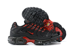 AIR MAX PLUS BRED