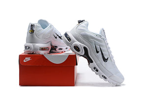 AIR MAX PLUS WHITE DOUBLE SWOOSH
