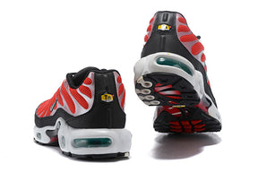 AIR MAX PLUS