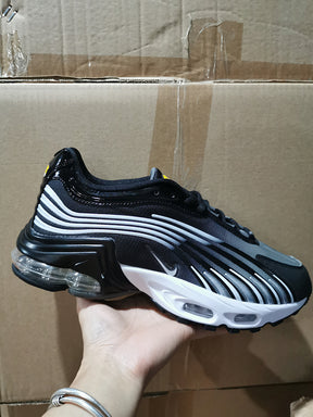 AIR MAX PLUS 2 "BLACK SMOKE GREY"