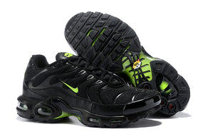 AIR MAX PLUS BLACK GREEN