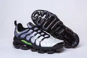 VAPORMAX PLUS TN GREY GREEN